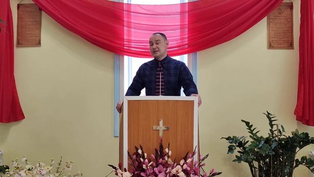 Требуются мужчины: небезразличные и смелые (Филиппийцам 2:19-30)
Виталий Смирнов