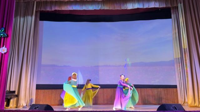 "Вальс цветов"