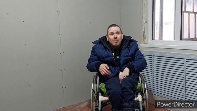 Обшили гипсокартоном 4 комнаты. Борьба за коляску продолжается.