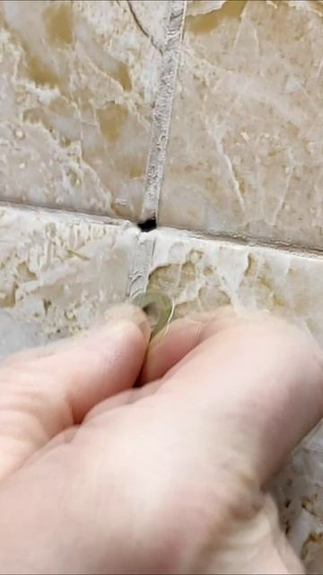 Чем зачистить швы, после наклеивания плитки, если под рукой ничего нет