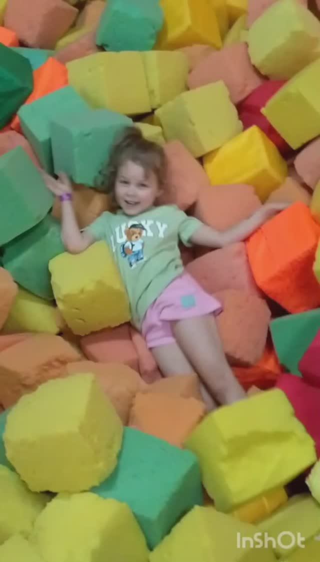 Батуты. 🤗Семья! ❤