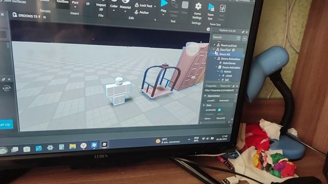 Сделал анимацию для отеля https://www.roblox.com/games/112341209390076/DROOMS-Animations?gameSetType