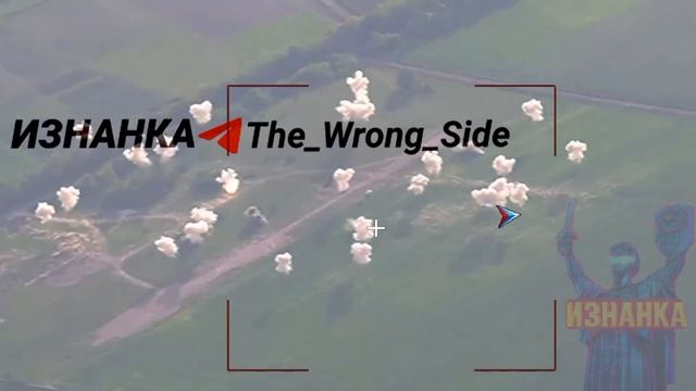 🚀О вчерашних ракетных ударах
1️⃣На кадрах нанесение удара ракетой ОТРК "Искандер"(с кассетной…🔽🔽