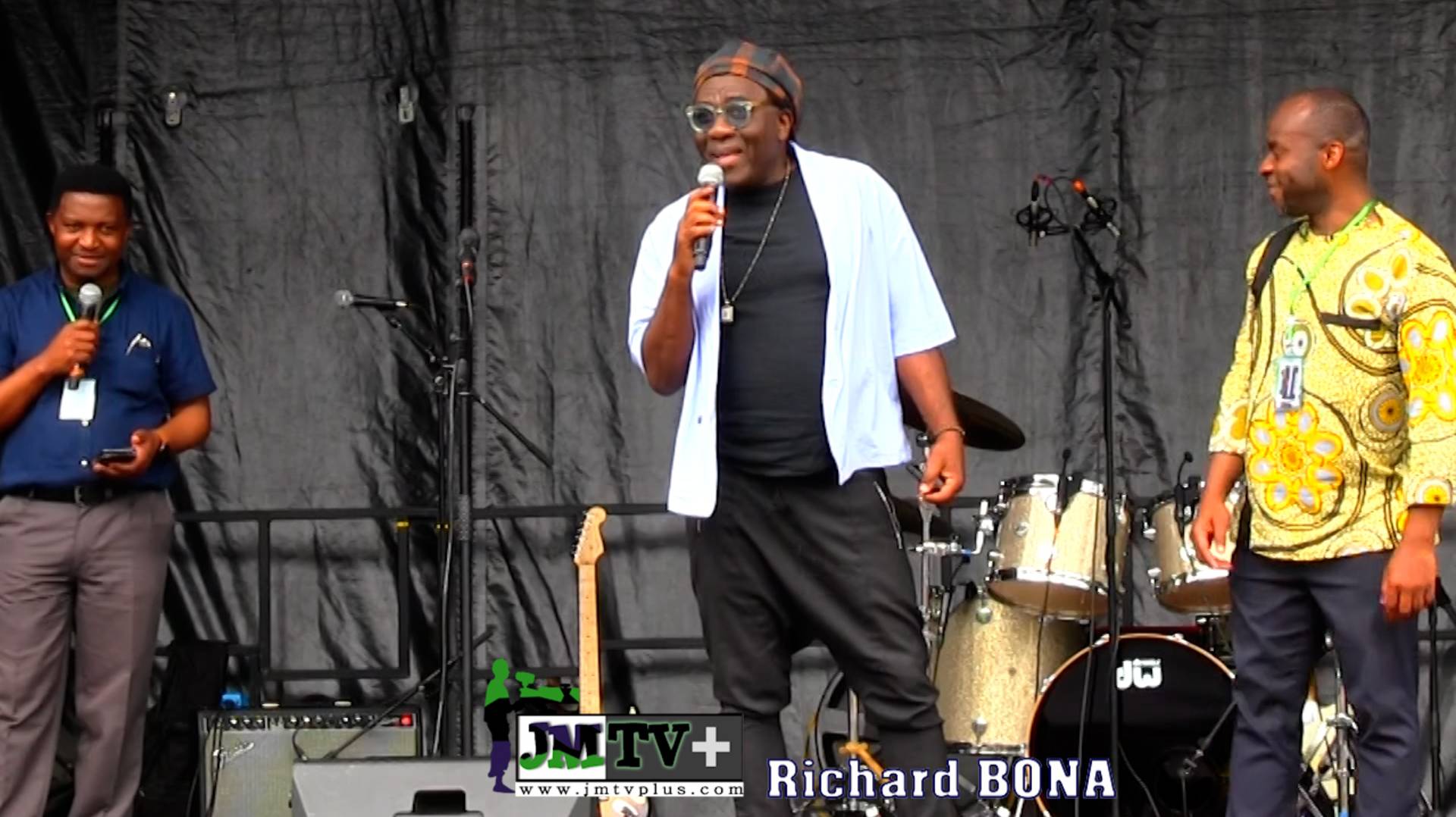 Richard BONA au MEETING de MAURICE KAMTO à PARIS