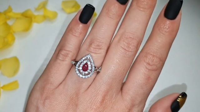 Серебряное Кольцо с Рубином и фианитами