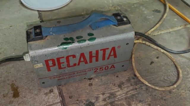 Простой у удобный станок для наващивания рамок.
