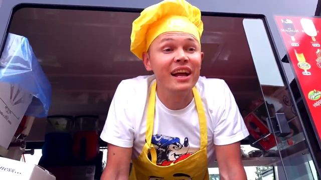 Мисс Кэйти и Мистер Макс (Miss Katy) Катя и Макс играют с папой в ВАГОНЧИК МОРОЖЕНОГО