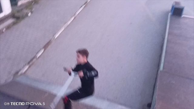 1000036393.mp4