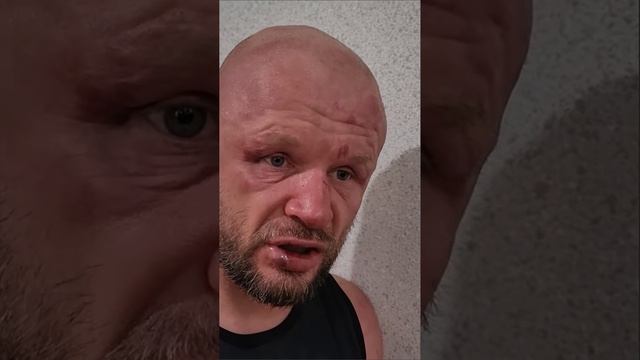 🗣️"Бой у нас был равный по сути. Конечно была надежда, что мою руку поднимут👇