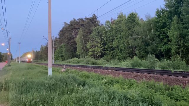 С Праздником Днём Лето! Электропоезд ЭП2Д-0050 платформа Хлюпино до станции Звенигород. 01.06.2025.
