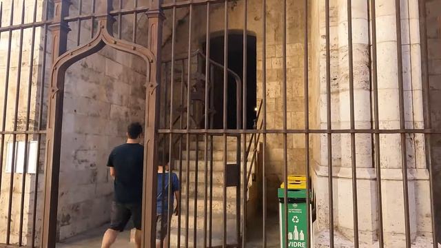 Прогулка по атмосферным старинным улочкам Валенсии – Испания