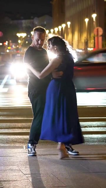 Street Tango. Павел Собирай и Ольга Деккер.