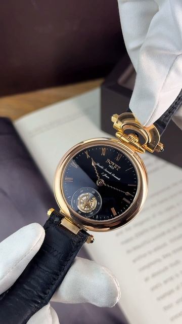 Часы три в одном? Уникальная модель Bovet Amadeo у нас в наличии