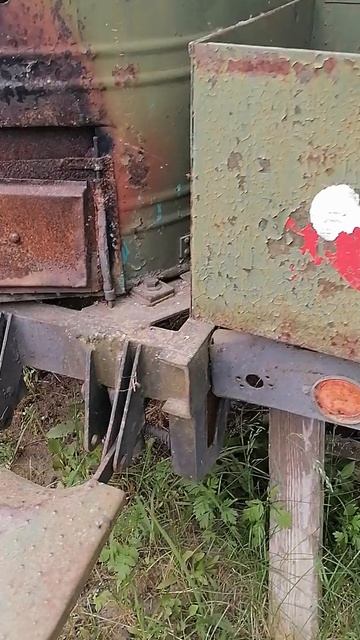 а это полевая кухня со времён какой-то войны это круто