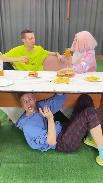 BRUNO (БРУНО) - Вор под столом😂