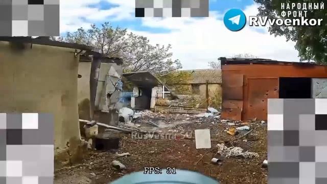 🇷🇺⚔️🇺🇦Спецназ «Анвар» решительно уничтожает операторов БПЛА и оборону врага, поддерживая…🔽🔽🔽