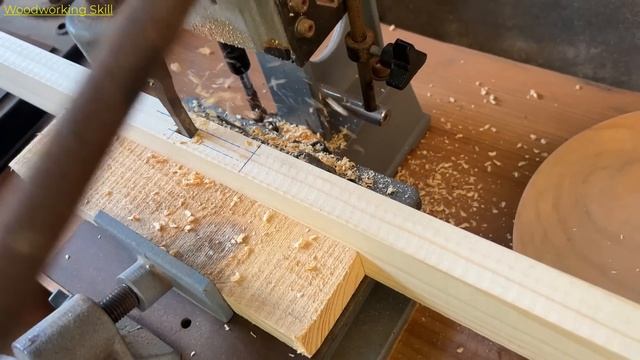 From Discarded Pallets to a Complete Bedroom Furniture Set: Upcycling at Its Finest