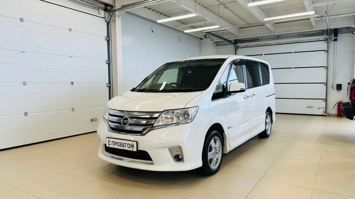 Nissan Serena, 2012 год