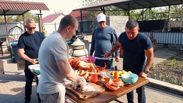 КРАБ МОНСТР на НАШЕМ СТОЛЕ. РОСКОШЬ или РАЗОЧАРОВАНИЕ? ENG SUB