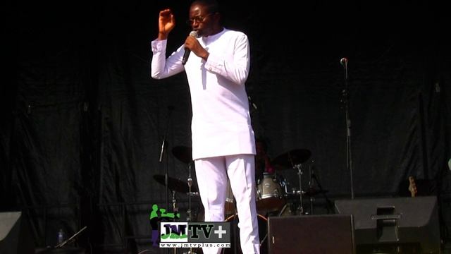 Prof. Aba'a OYONO au MEETING de Maurice KAMTO à PARIS.