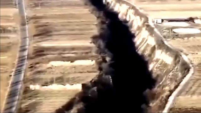 Разлом в земной коре после землетрясения в Турции