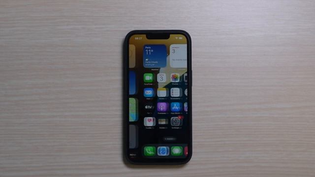 iPhone 16e Black - распаковка, обзор и тесты!😻