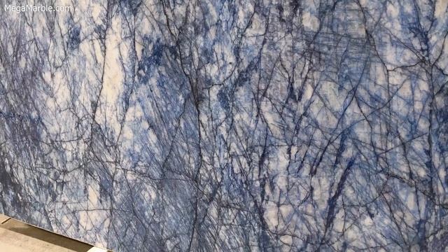 Кварцит Cristallo Blue