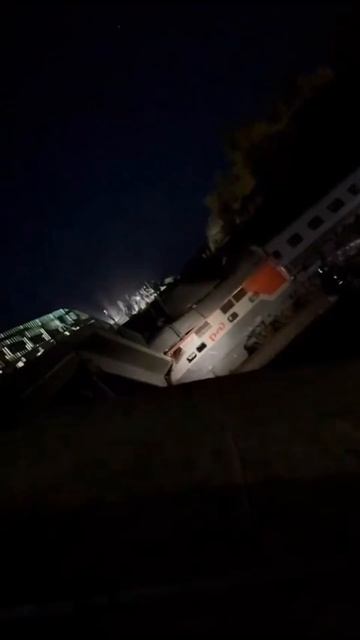 ‼️🇷🇺Причина крушения поезда в Брянской области - подрыв, - РЖД