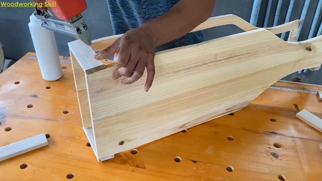 Inspiring Creative Woodworking Project // How to Build a Wine Rack for Bottles and Glasses