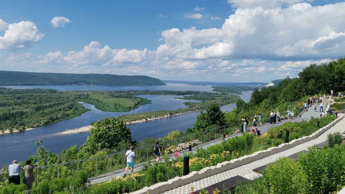 САМАРА 31.05.2025.г. ВЕРТОЛЁТКА .   СМОТРОВАЯ ПЛОЩАДКА