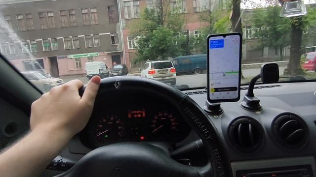 Субботний рабочий день в Яндекс доставка /  Цель полный бак бензина