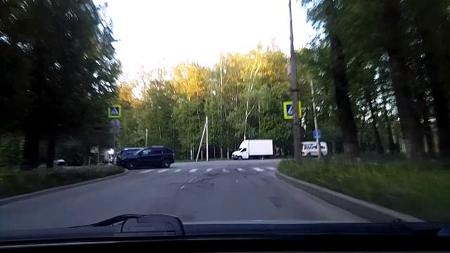 #4209 /01-06-25 г./ Поиск парковки...