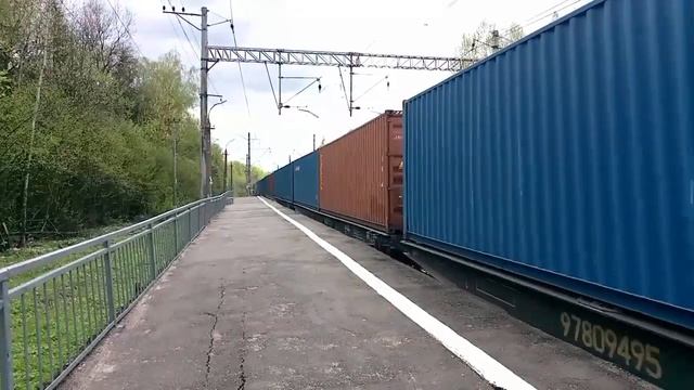 Вл10у-666 проезжает станцию театральная 😎 (видио моё)