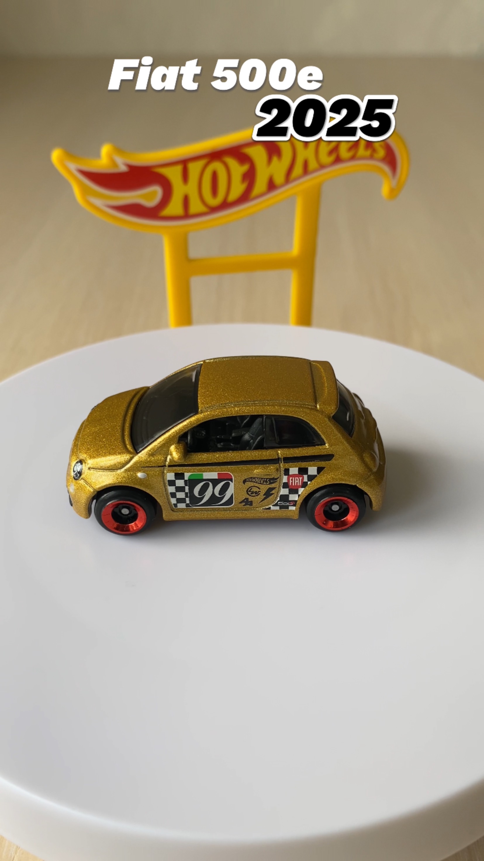 Fiat 500e 2025 Hot wheels