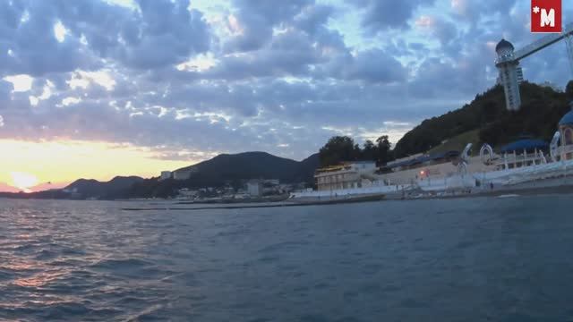 Черное море. Рыбалка с пирса. Пляж Небуг