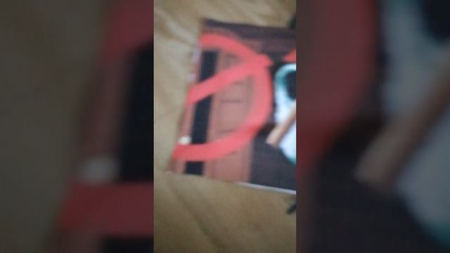 показываю фигурки дорс