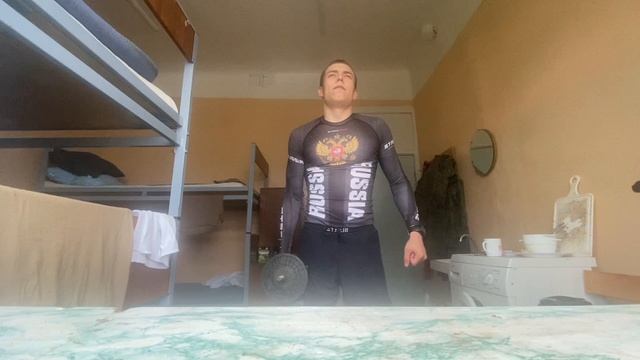 programmy забиваем бицепс в домашних условиях часть 1