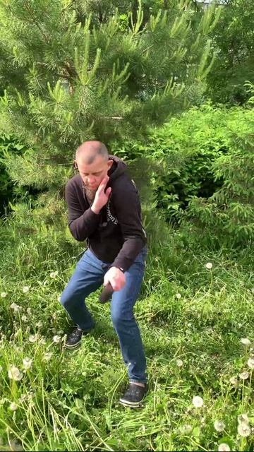 С чего начинается Родина? С картинки в твоем букваре, С хороших и верных товарищей.