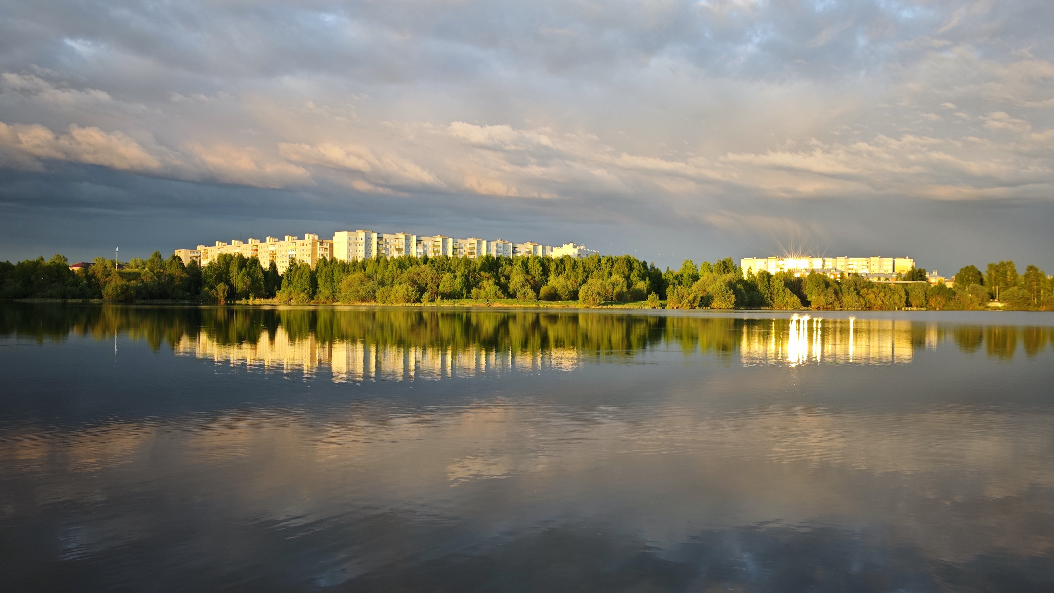 Первый день лета. Озеро Бутыгино.