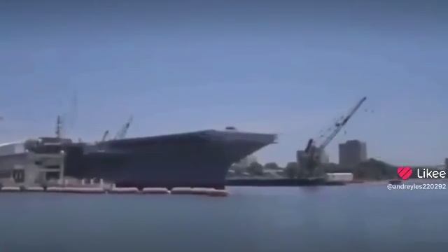 авианосце USS Gerald R. Ford проходят испытания