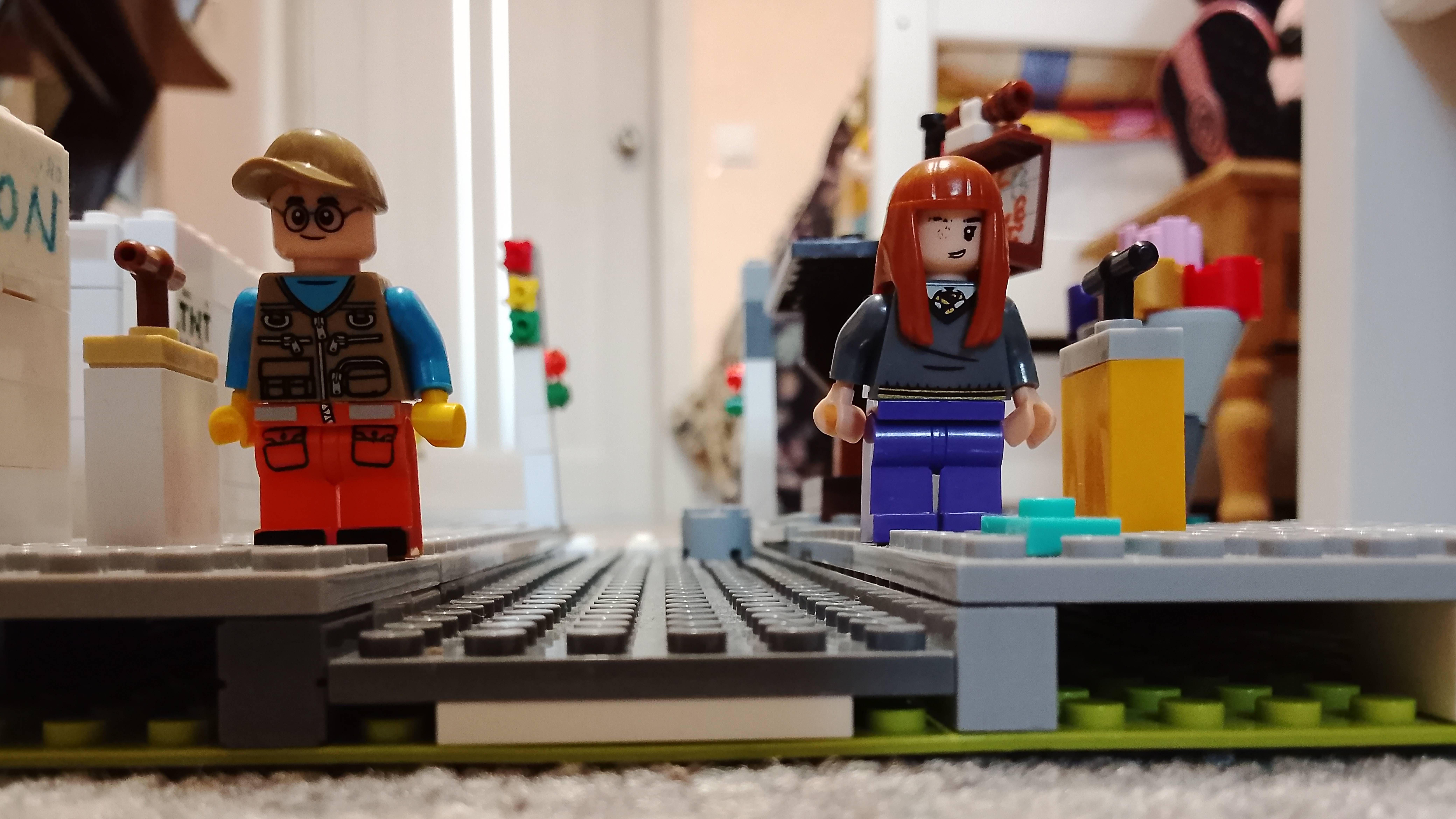 Лего человечки в городе 🏙️ (2 часть)