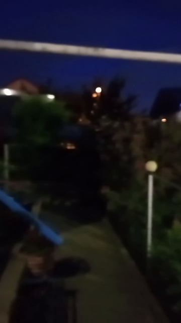 Загадочный и волшебный мой сад ночью.