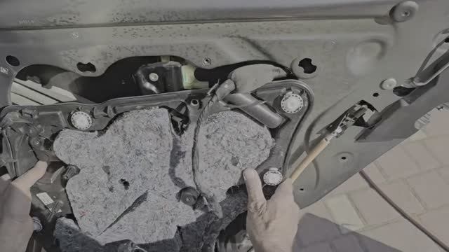Как cобрать (разобрать) заднюю дверь BMW G30.
