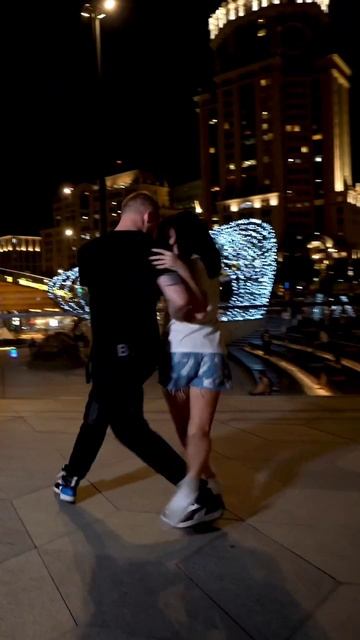 Street Tango. Павел Собирай и Анастасия Суслова.