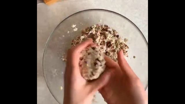 Диетические овсяно-яблочные оладушки