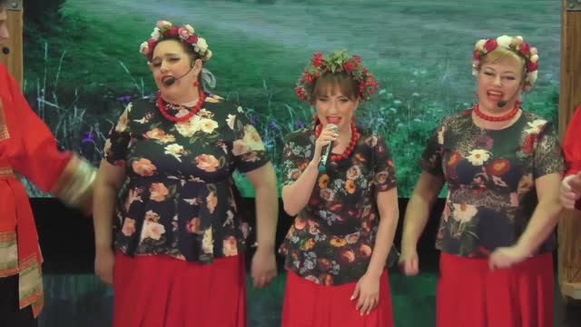 ПО ГОРКАМ ПО ГОРАМ - ЛАЗУРИЦА