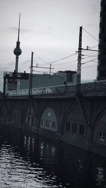 Berlin Kreuzberg #urban #shit #kreuzberg #berlin #vibe #walking #4k #shorts #travel #architecture #k