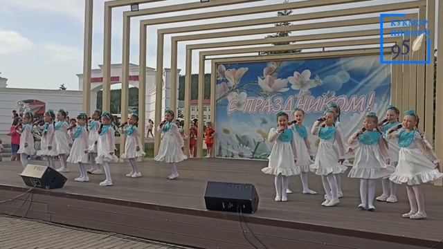 На Комсомольской площади Кукмора отметили Международный День защиты детей