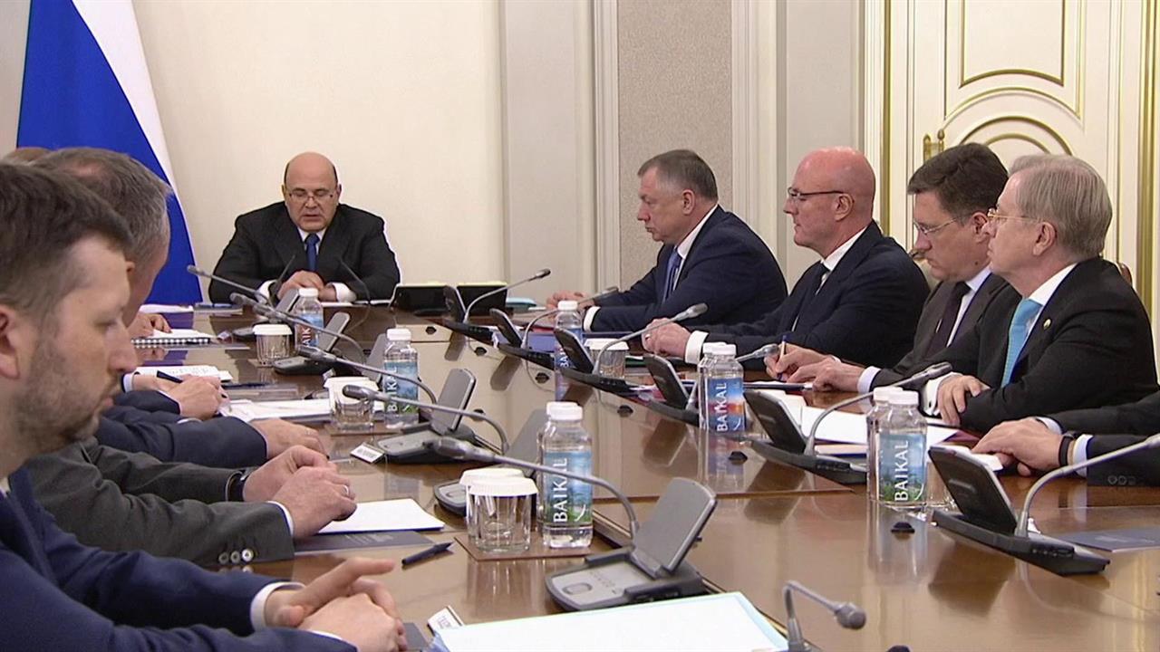 На оперативном совещании в правительстве обсудили трудоустройство участников спецоперации