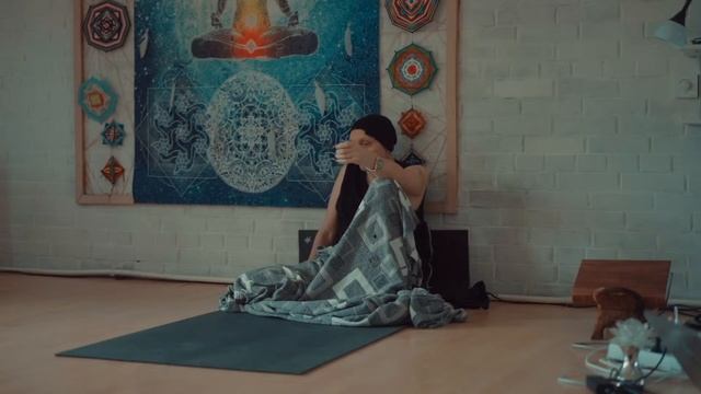 БХАЙ V День 9 Слово Хранителя Преданности